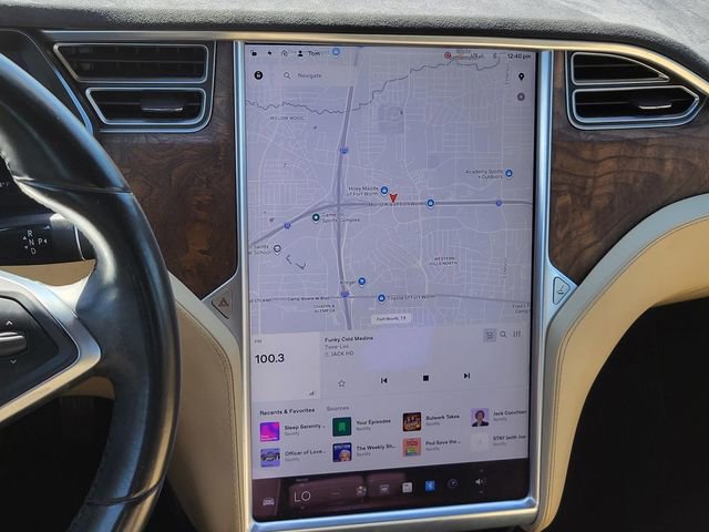 Used 2016 Tesla Model S 90D image 24