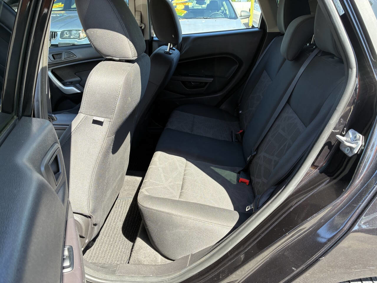 Used 2011 Ford Fiesta SES w/ 301A Rapid Spec Order Code image 4
