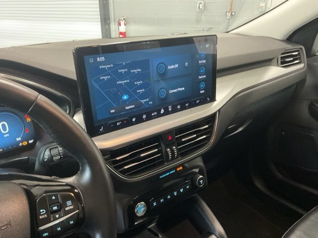 Used 2024 Ford Escape Platinum AWD/4WD image 19