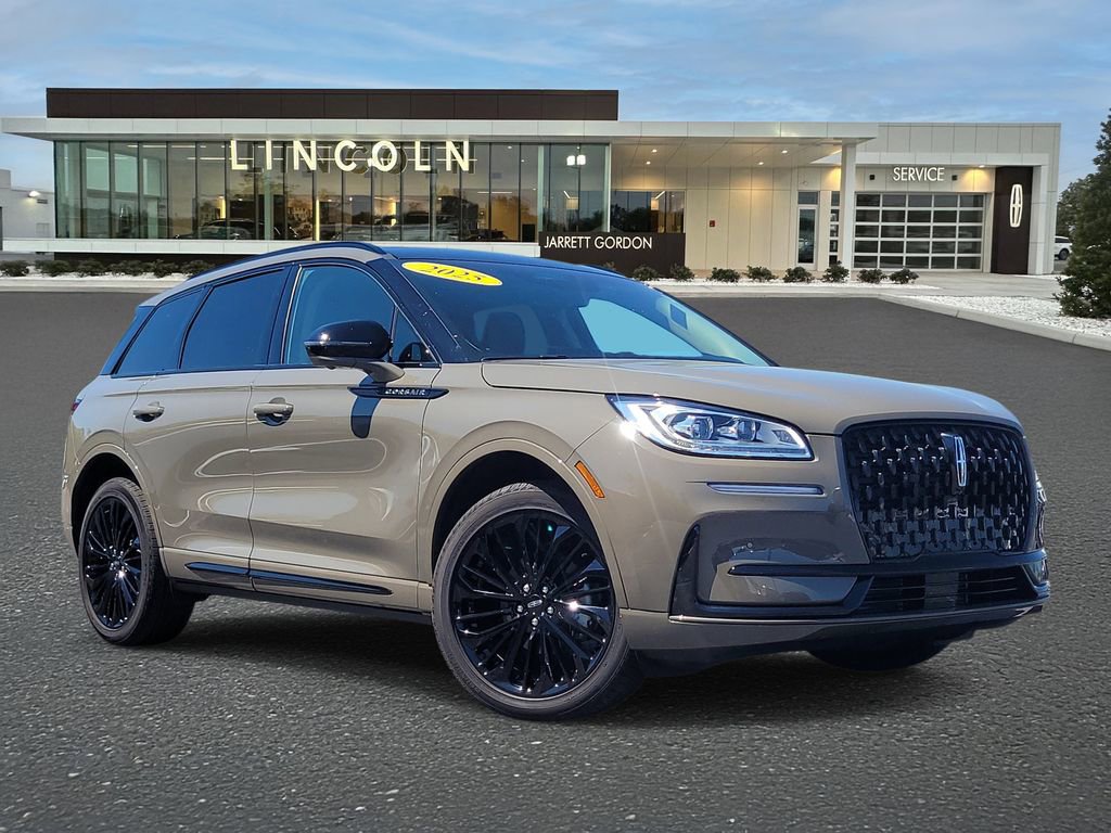 Used 2025 Lincoln Corsair Reserve w/ Equipment Group 202A