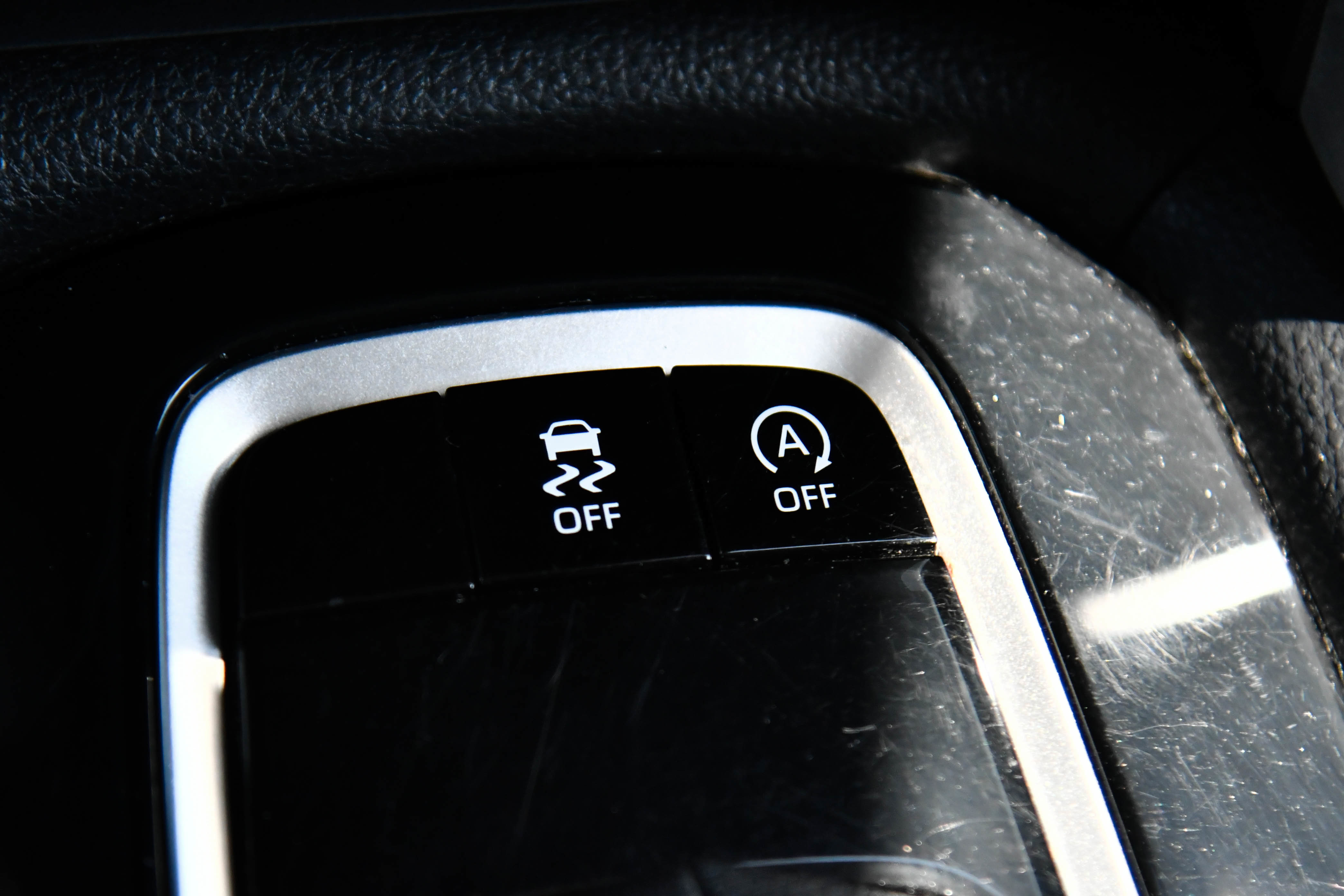 Used 2023 Toyota Corolla Cross LE image 27