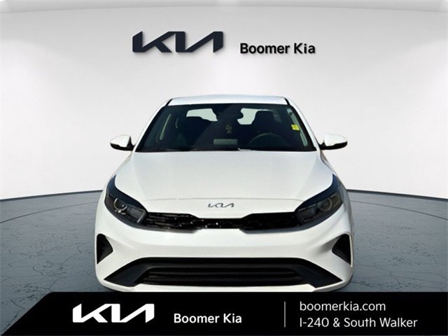 Certified 2023 Kia Forte LXS w/ LXS Technology Package image 2