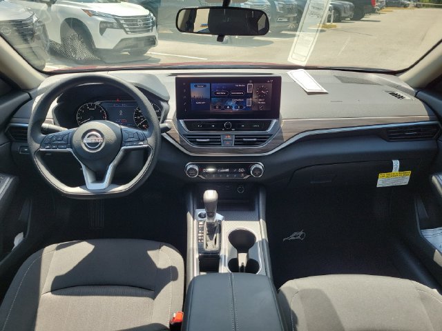 New 2026 Nissan Altima 2.5 SV w/ SV Special Edition Package FWD image 14