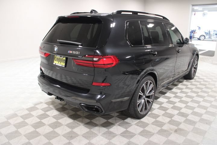Used 2021 BMW X7 M50i w/ Dynamic Handling Package AWD/4WD image 11