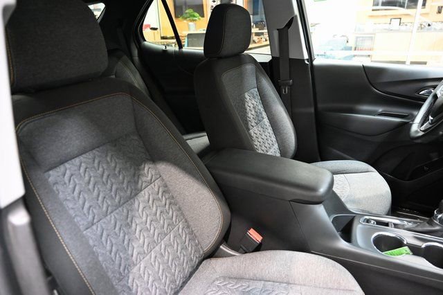 Used 2023 Chevrolet Equinox LT image 8
