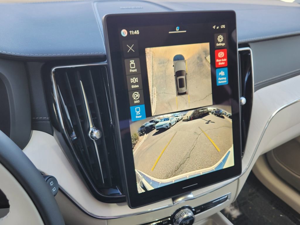 New 2026 Volvo XC60 B5 Ultra w/ Protection Package Premier image 9