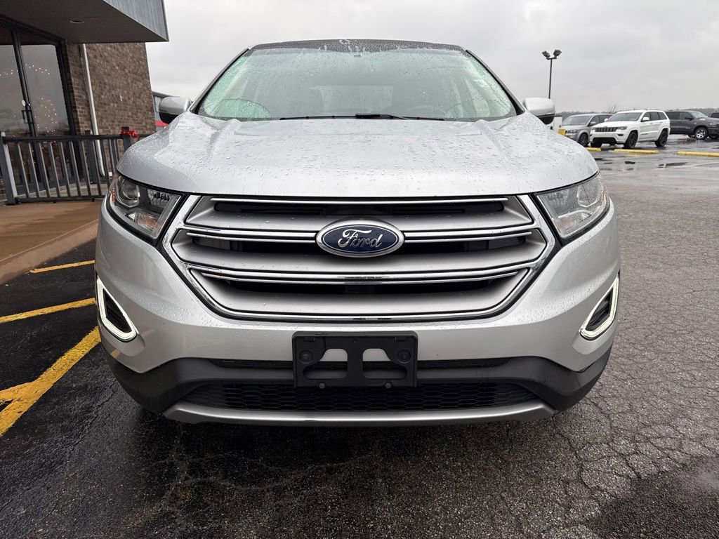 Used 2017 Ford Edge Titanium w/ Equipment Group 301A image 7