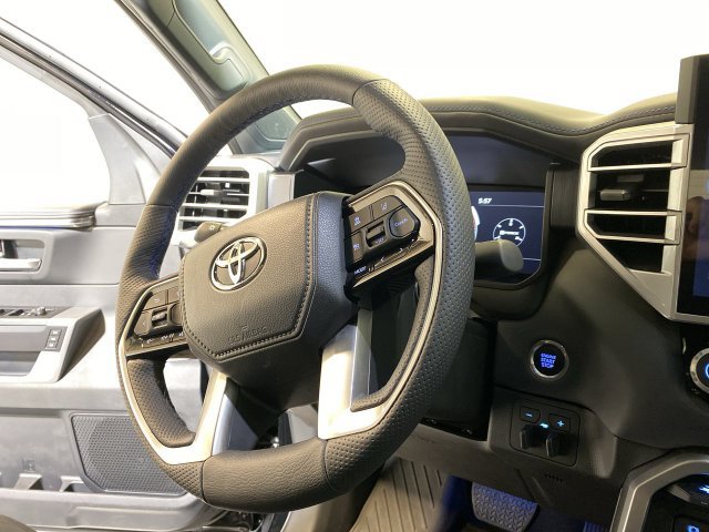 Used 2023 Toyota Tundra Platinum AWD/4WD image 23