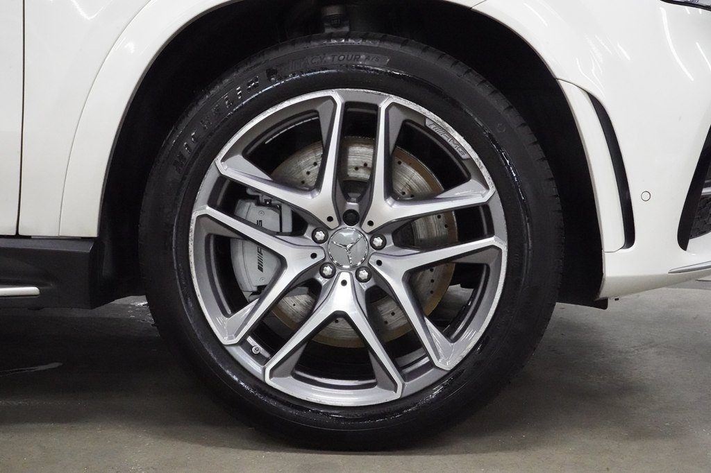 Used 2022 Mercedes-Benz GLE 53 AMG 4MATIC Coupe image 37