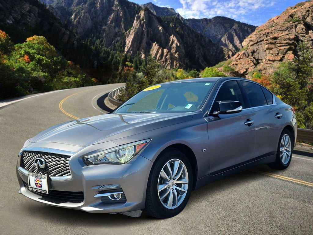 Used 2014 INFINITI Q50 Premium w/ Navigation Package RWD image 5