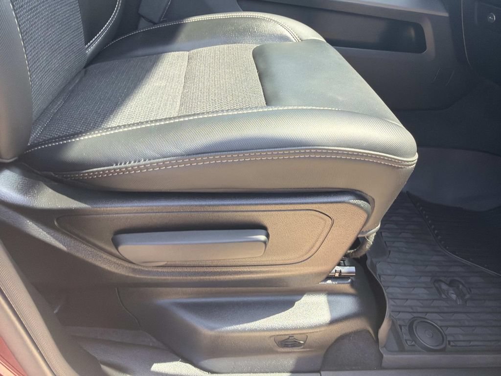Used 2020 RAM 1500 Sport w/ Level 2 Equipment Goup w/2_L AWD/4WD image 14