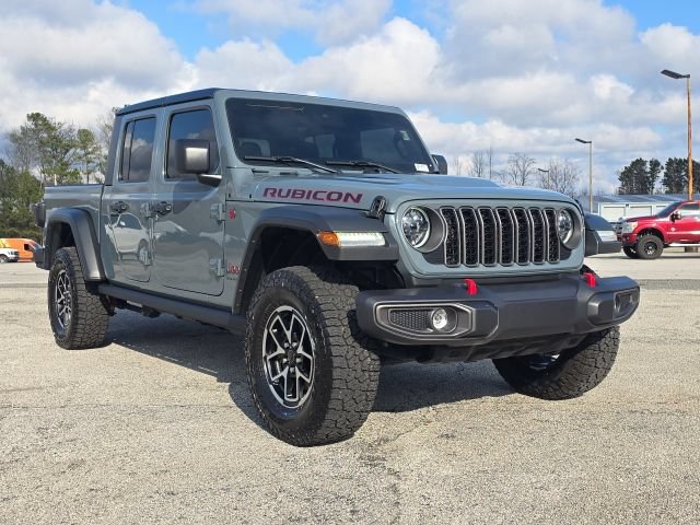 Used 2025 Jeep Gladiator Rubicon AWD/4WD image 7