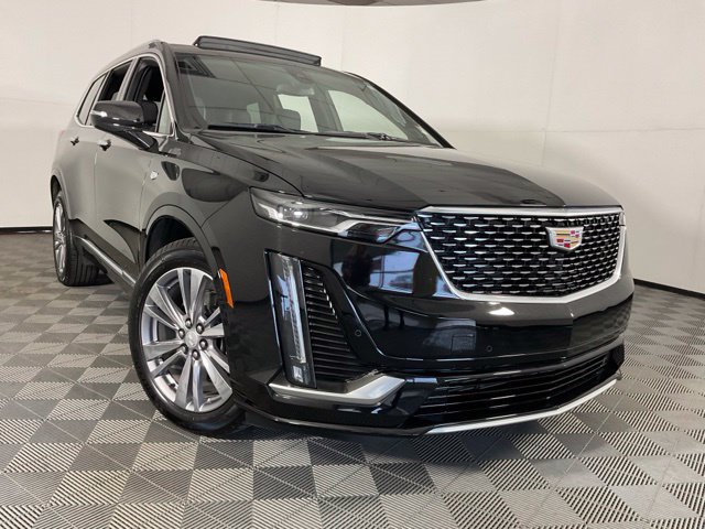 Used 2025 Cadillac XT6 Premium Luxury w/ LPO, Floor Liner Package AWD/4WD image 41