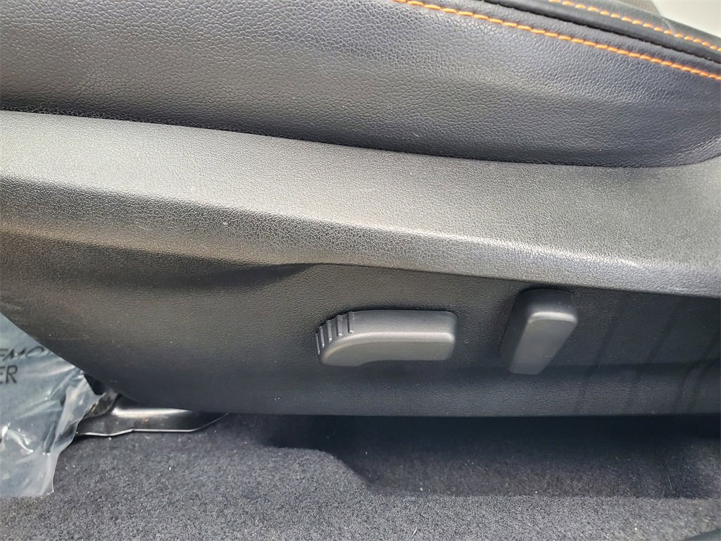 Used 2023 Subaru Crosstrek 2.5i Limited w/ Moonroof Package image 18