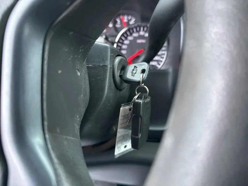 Used 2018 Chevrolet Silverado 2500 W/T w/ Snow Plow Prep Package image 19