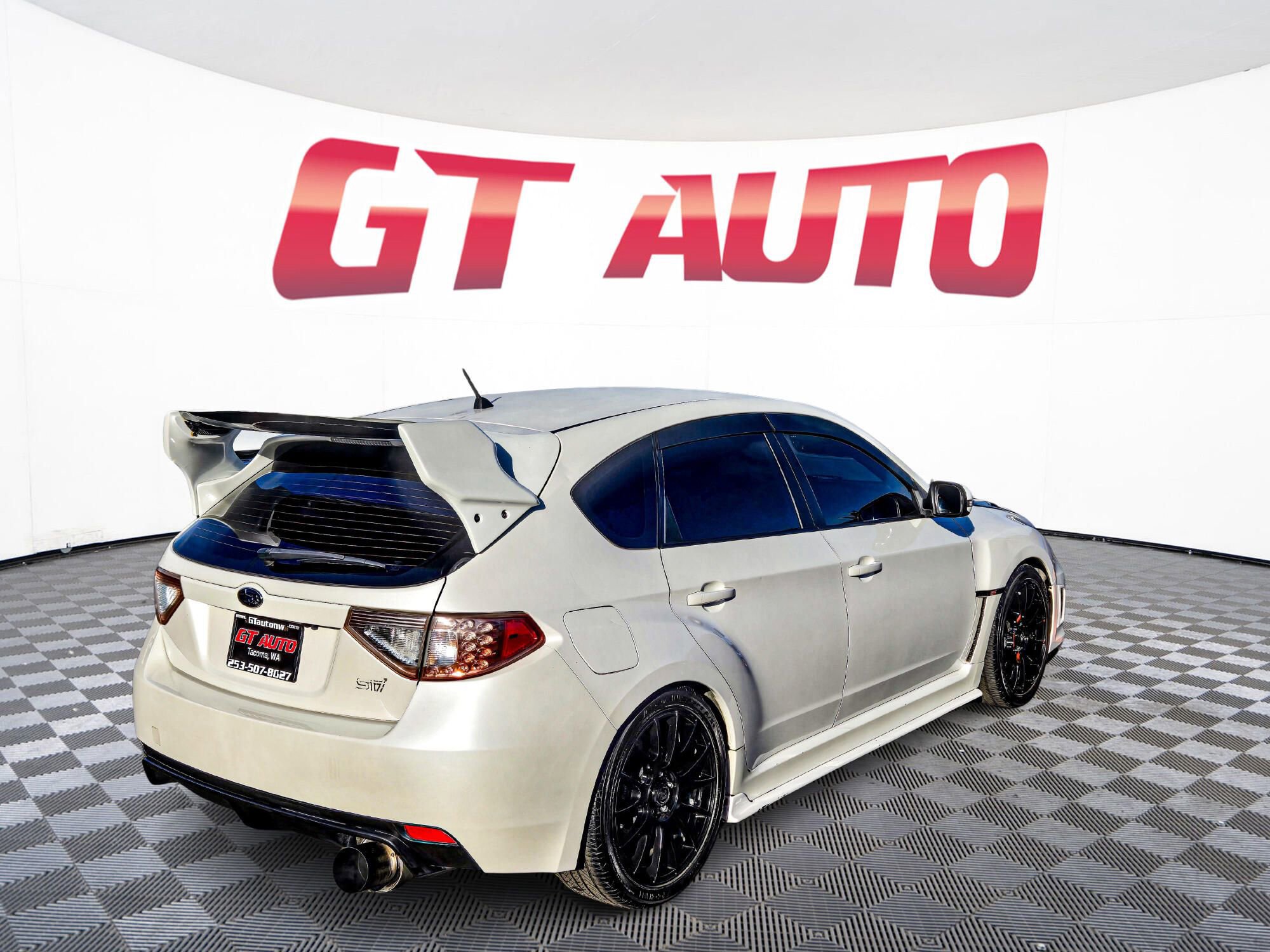 Used 2011 Subaru Impreza WRX STI AWD/4WD image 7