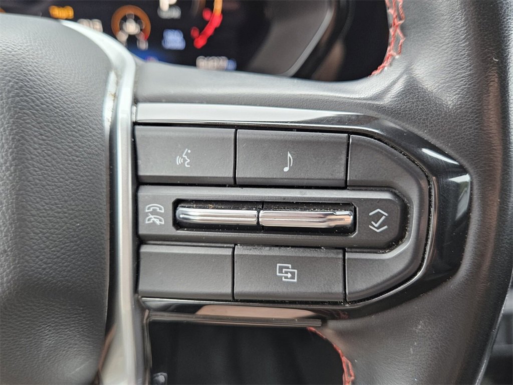 Used 2024 Chevrolet Colorado Z71 w/ Advanced Trailering Package image 24