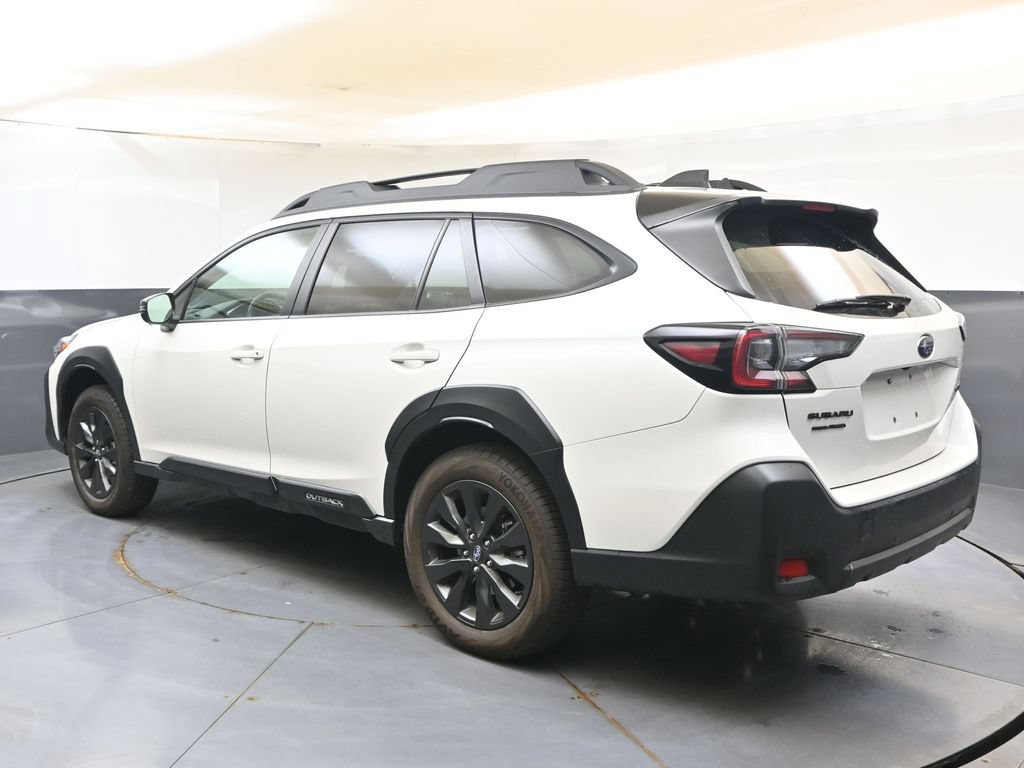 Certified 2025 Subaru Outback Onyx Edition AWD/4WD image 3