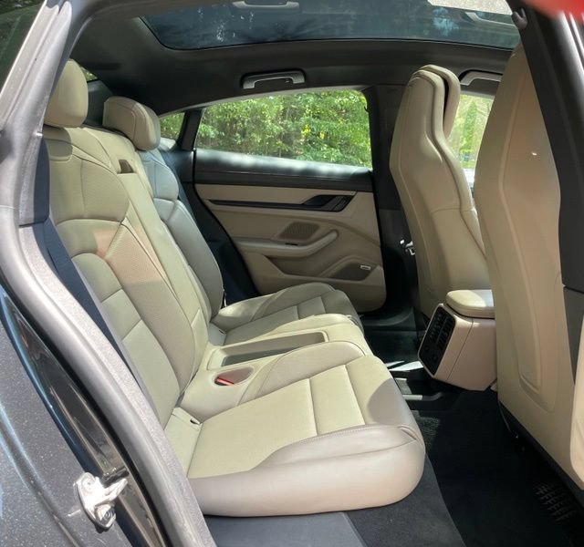 Used 2020 Porsche Taycan 4S AWD/4WD image 18