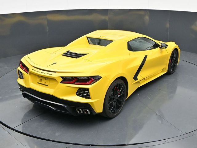 Used 2025 Chevrolet Corvette Stingray Convertible w/ 1LT RWD image 32
