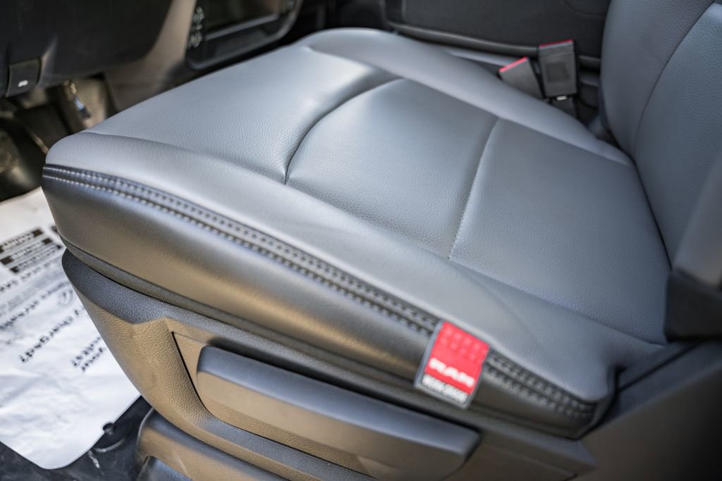 New 2026 RAM 2500 Tradesman w/ Chrome Appearance Group image 36