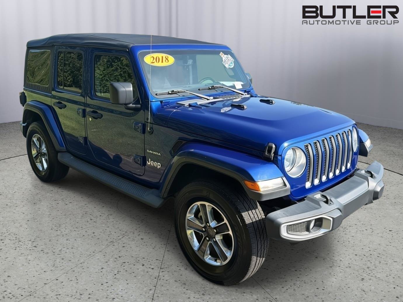 Used 2018 Jeep Wrangler Unlimited Sahara AWD/4WD image 7