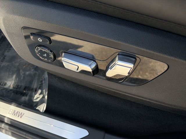 Used 2026 BMW X7 xDrive40i image 21