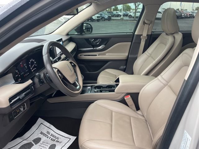 Used 2021 Lincoln Corsair AWD w/ Premium Package image 24