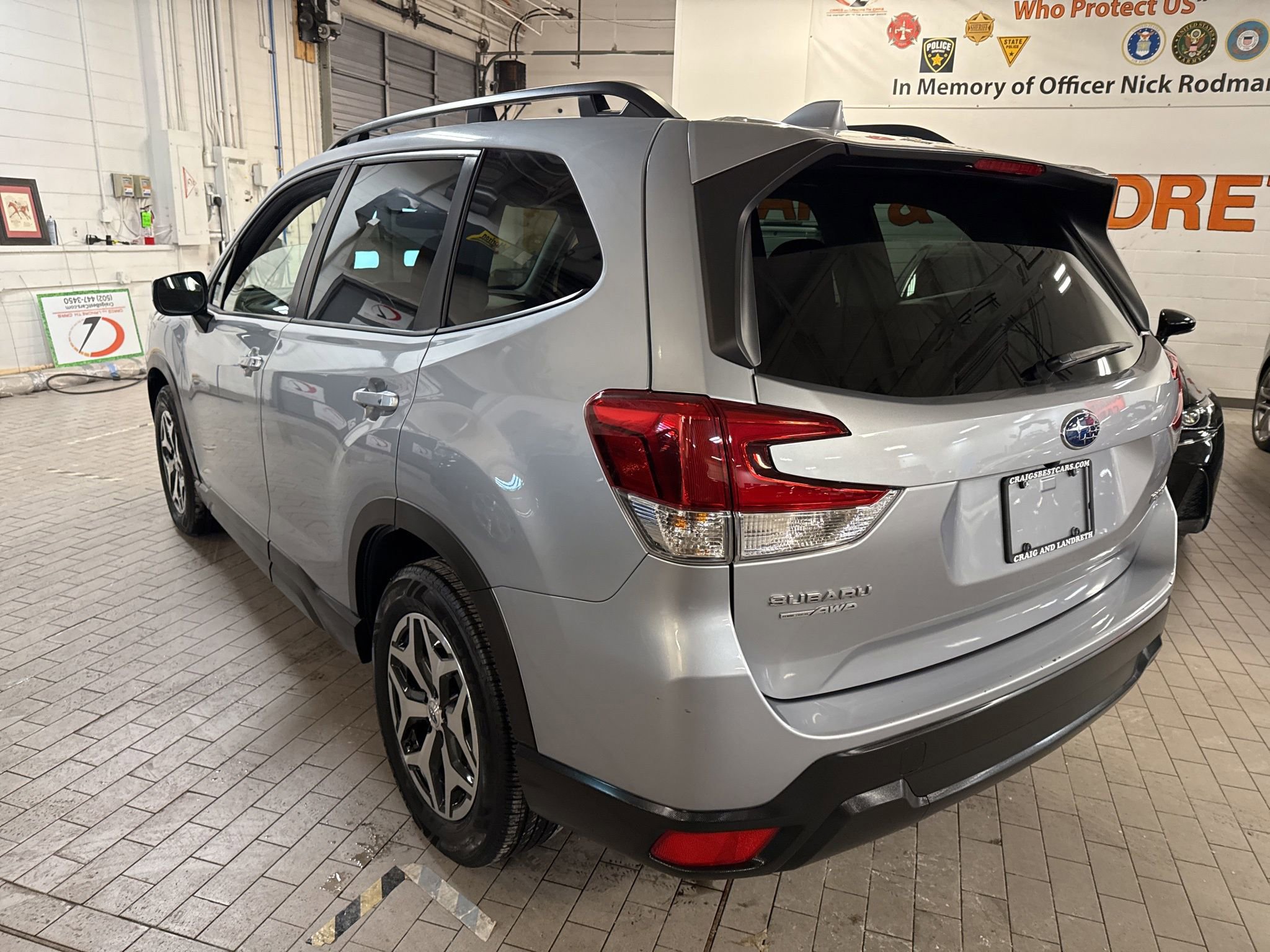 Used 2022 Subaru Forester Premium AWD/4WD image 9