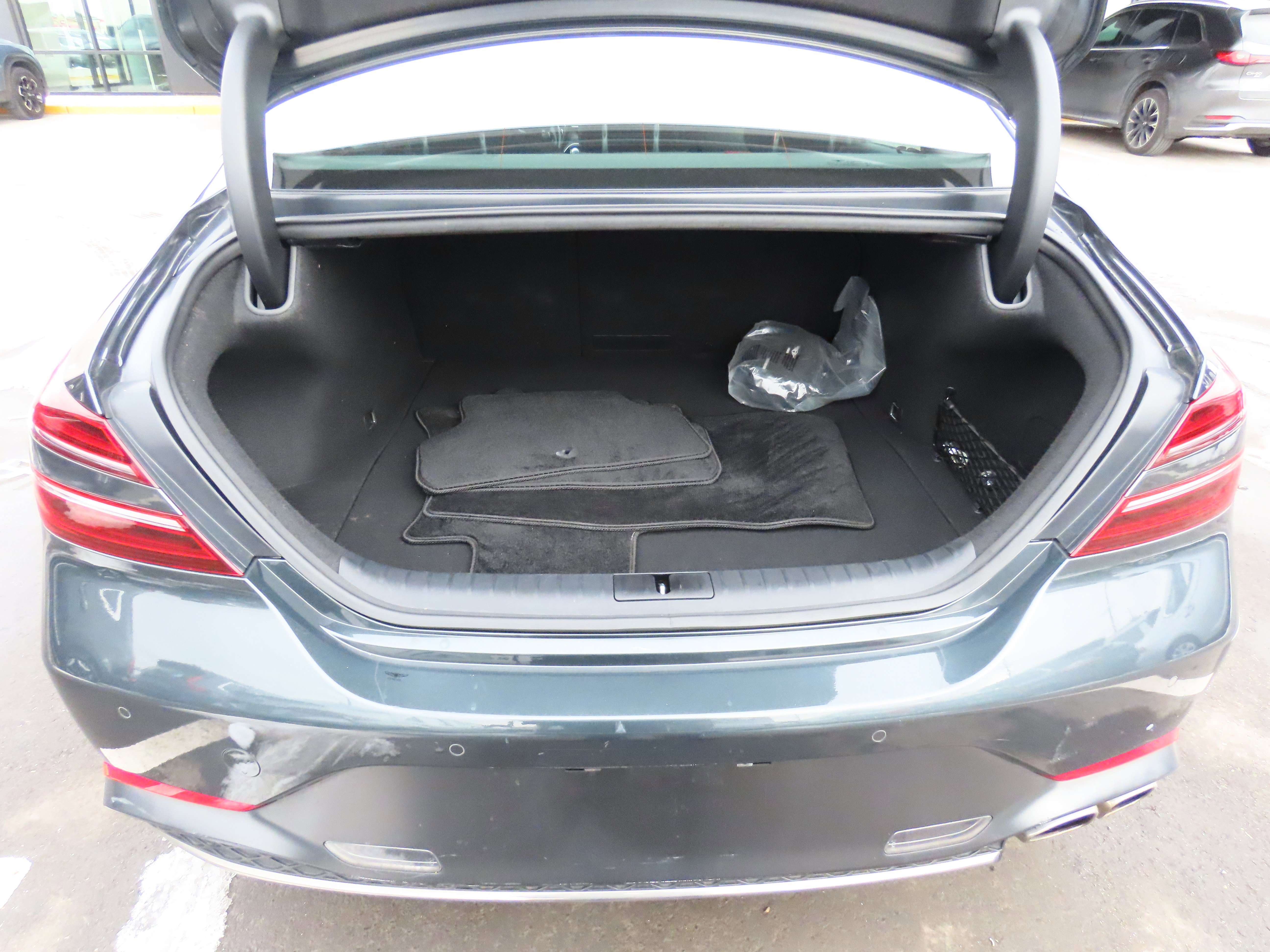 Used 2023 Genesis G70 2.0T w/ Sport Prestige Package image 19