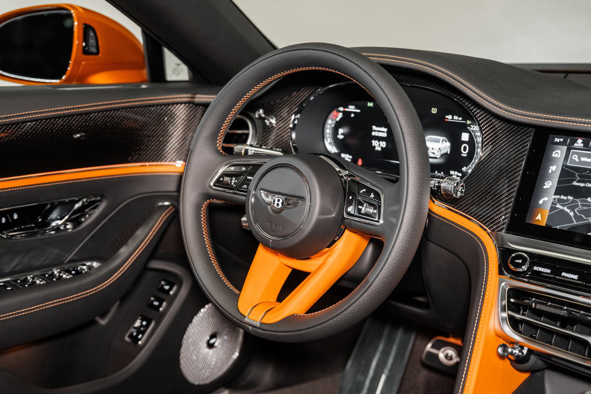 New 2025 Bentley Flying Spur Plug-In Hybrid image 36