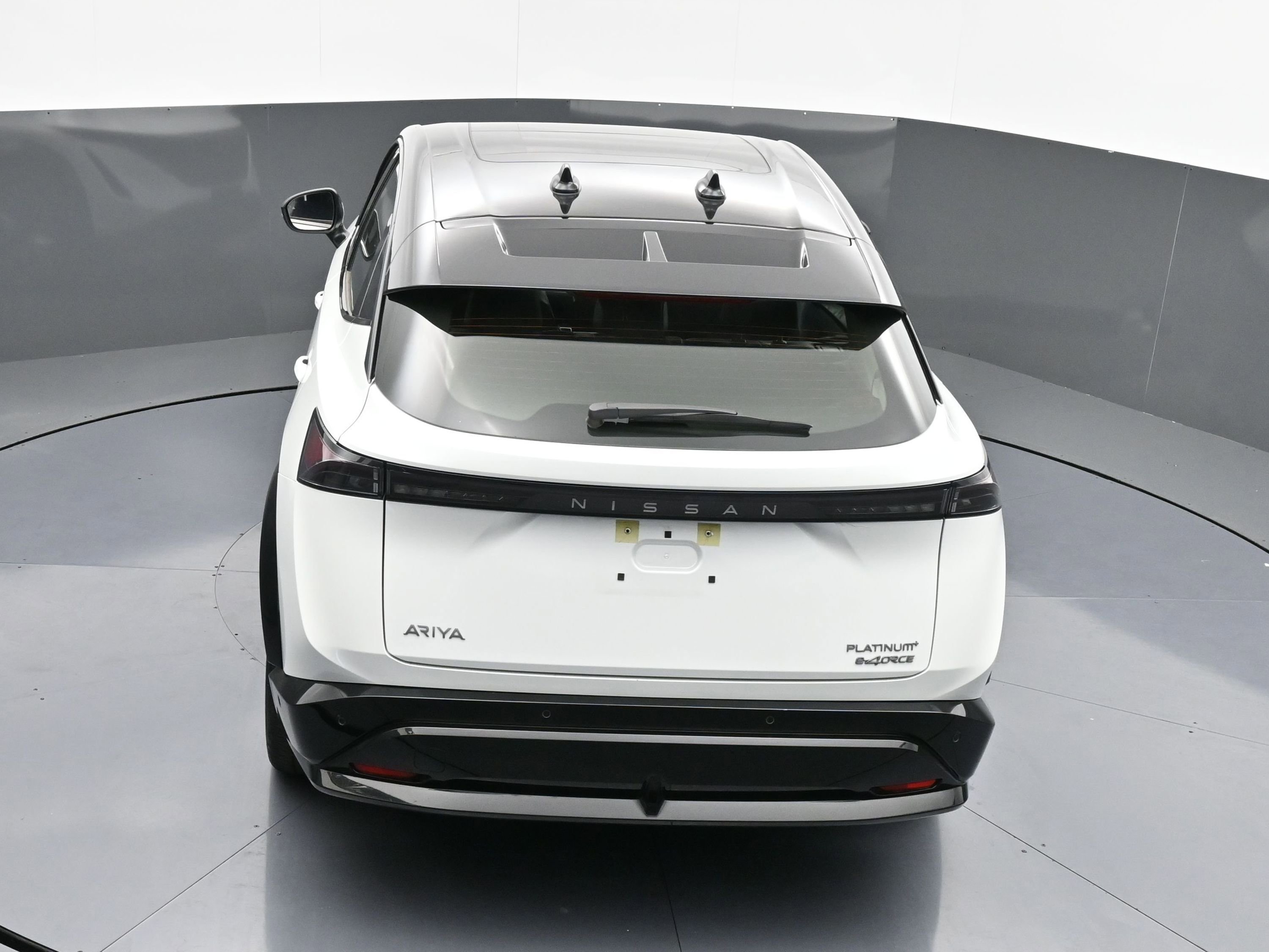 Used 2023 Nissan Ariya image 35