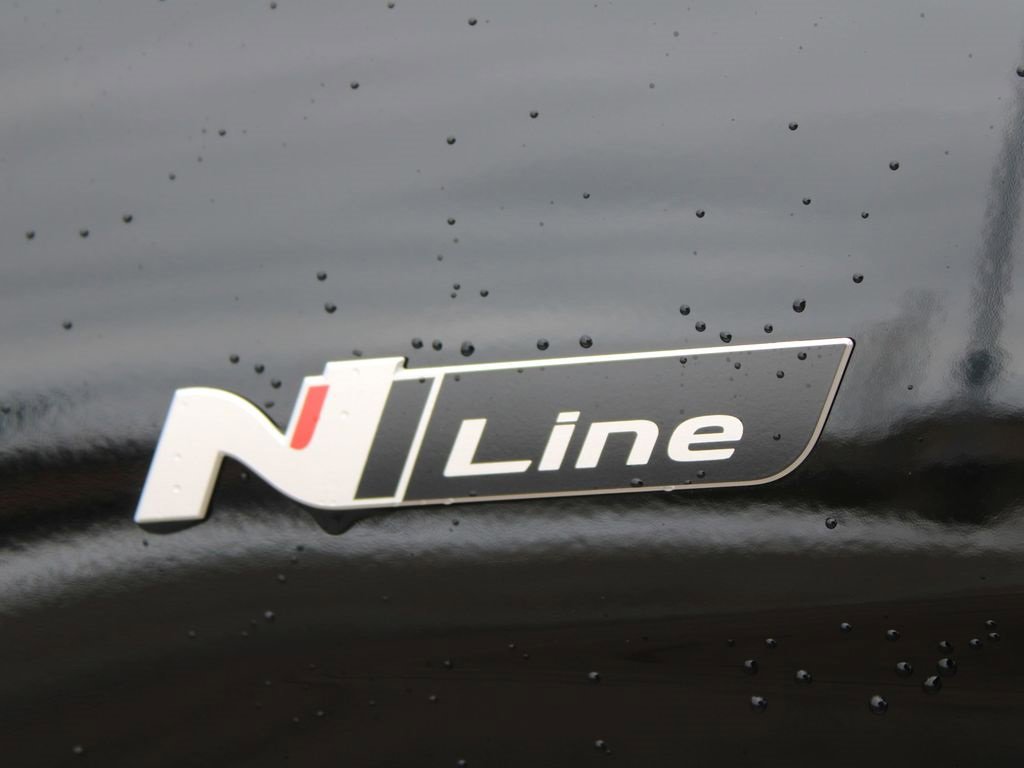 Certified 2025 Hyundai Elantra N Line image 15