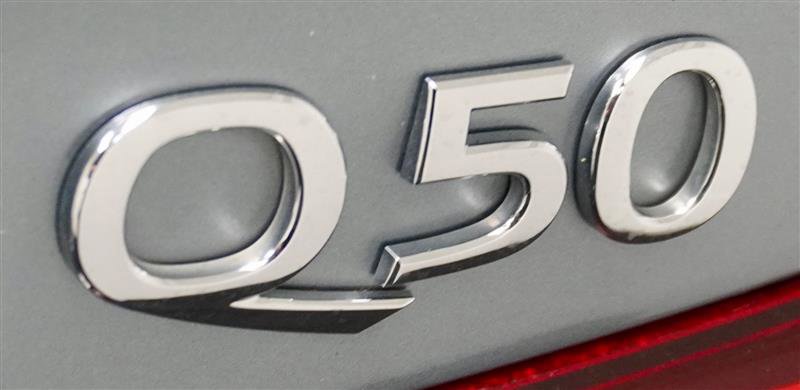 Used 2018 INFINITI Q50 Luxe w/ Essential Package (2.0T Luxe) image 42