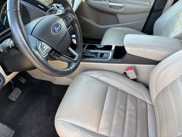 Used 2018 Ford Escape Titanium w/ Ford Safe & Smart Package image 10