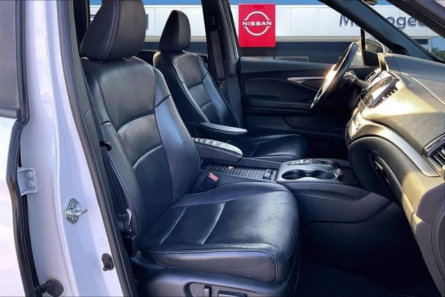 Used 2022 Honda Passport EX-L image 25