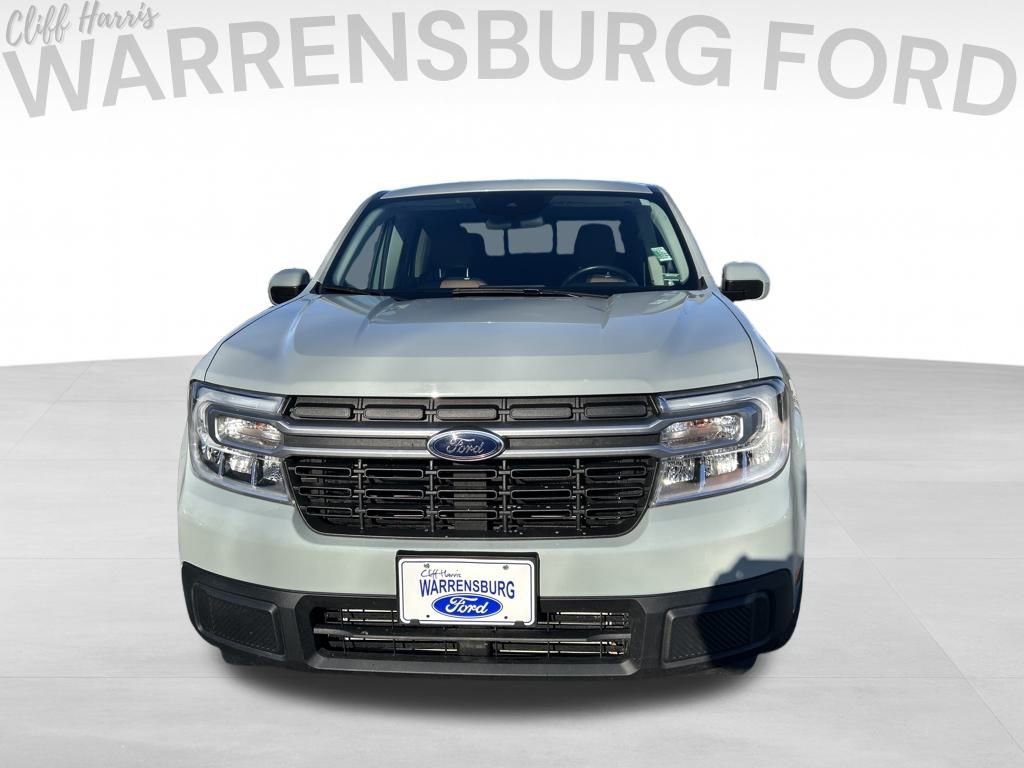 Used 2022 Ford Maverick Lariat image 2