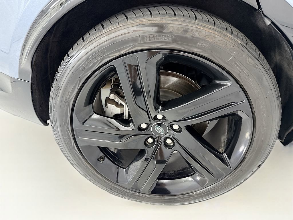 Used 2022 Land Rover Discovery HSE R-Dynamic AWD/4WD image 33