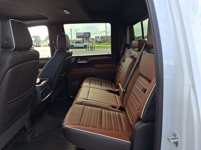New 2026 GMC Sierra 3500 Denali Ultimate AWD/4WD image 8