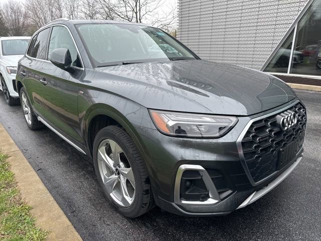 Certified 2023 Audi Q5 2.0T Premium Plus w/ Premium Plus Package image 1