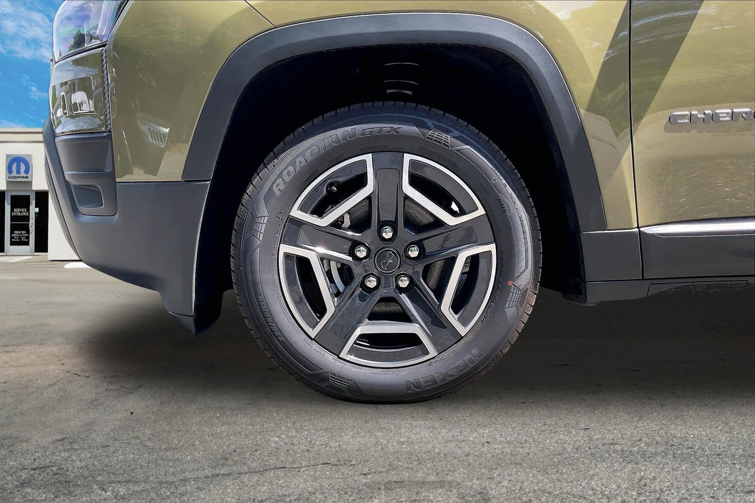 New 2026 Jeep Cherokee Limited AWD/4WD image 12