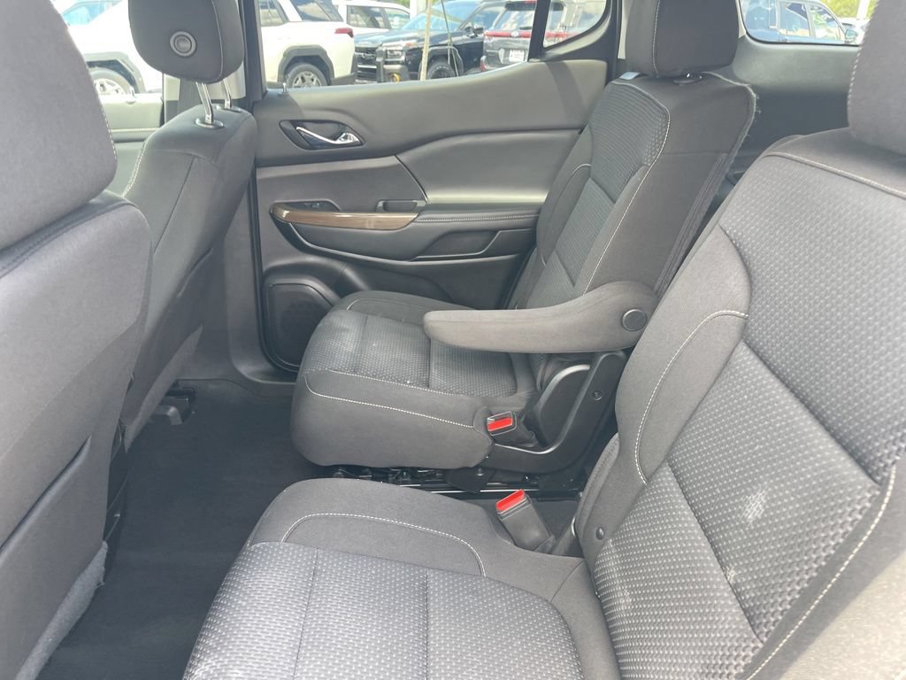 Used 2022 GMC Acadia SLE w/ Driver Convenience Package FWD image 24