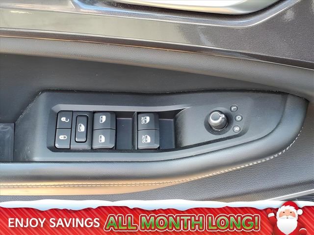 Used 2022 Jeep Grand Cherokee Altitude image 19