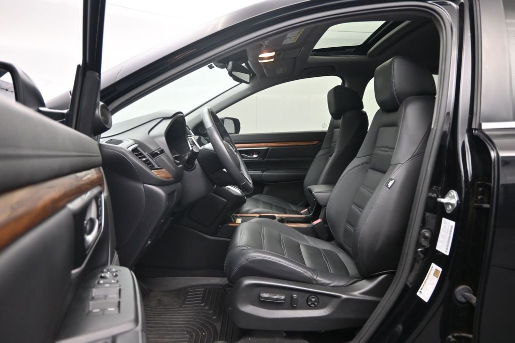 Used 2022 Honda CR-V Touring image 18