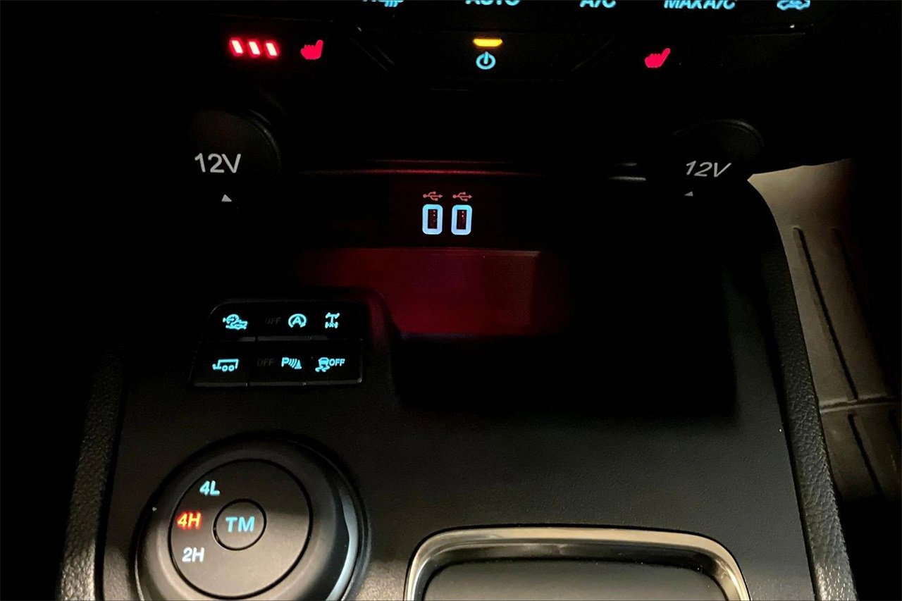 Used 2022 Ford Ranger Lariat w/ Equipment Group 501A High image 16