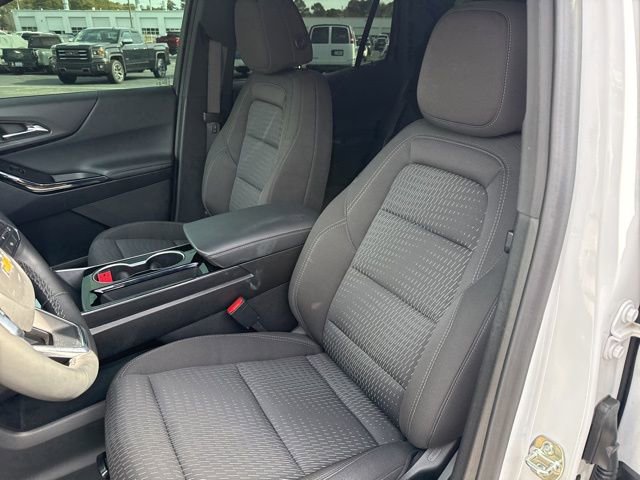 Used 2025 Chevrolet Equinox LT image 9