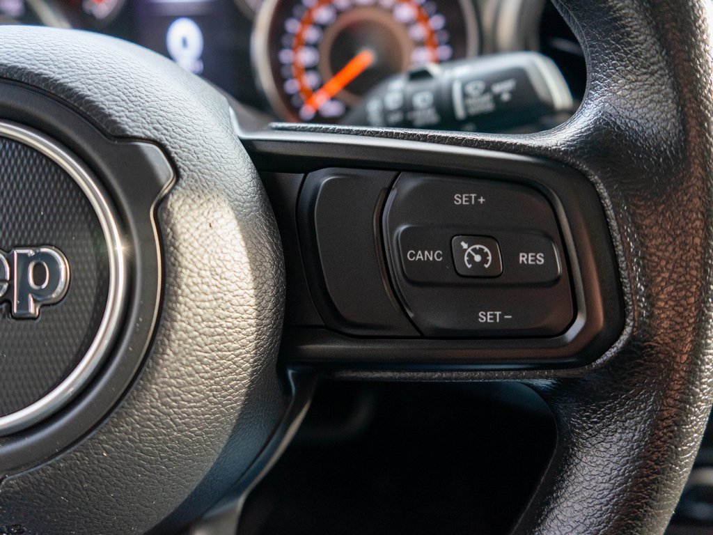 Used 2022 Jeep Wrangler Unlimited Sport image 17