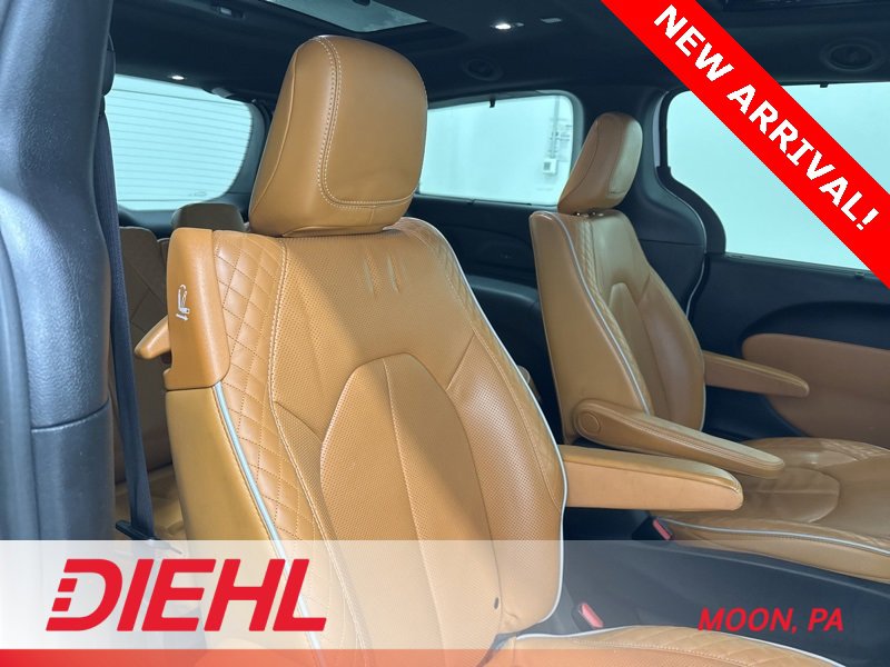 Certified 2021 Chrysler Pacifica Pinnacle image 14