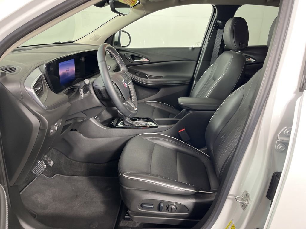 Certified 2024 Buick Encore GX Avenir w/ Avenir Technology Package image 22