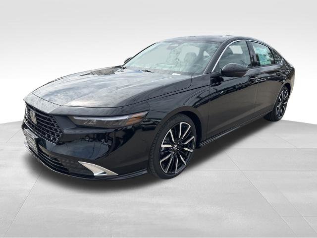 New 2025 Honda Accord Touring image 11